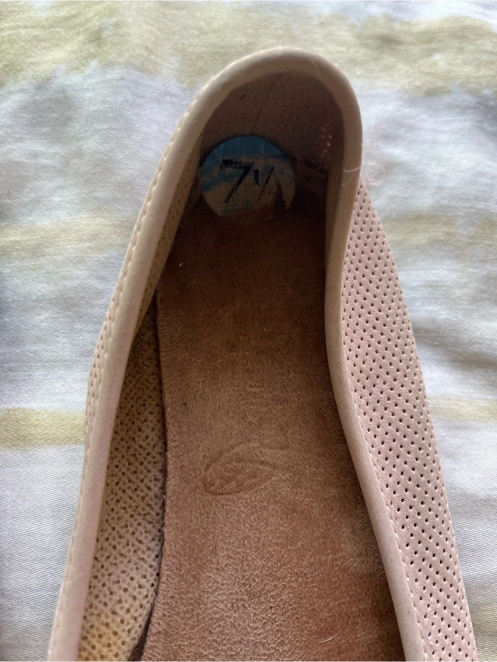 AEROSOLES Blush Pink Ballet Flats with Gold Buckle